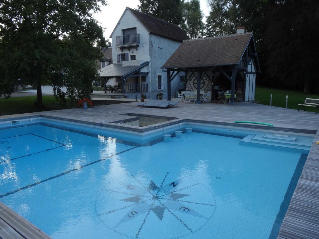 Le Petit Moulin Bed and Breakfast Faverelles Εξωτερικό φωτογραφία