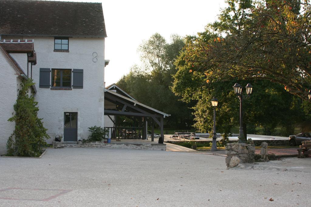 Le Petit Moulin Bed and Breakfast Faverelles Εξωτερικό φωτογραφία